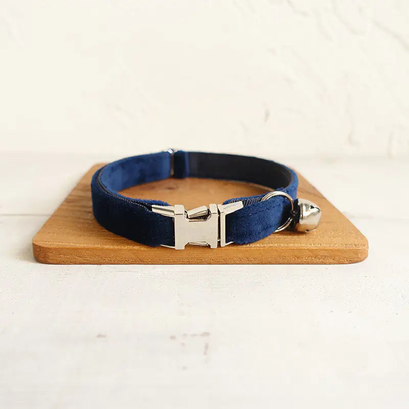 Velvet Cat Comfort Collar