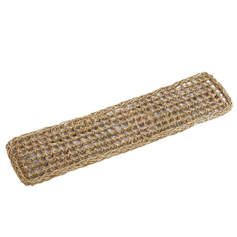 Woven Lizard Bed and Grass Mat for Pets